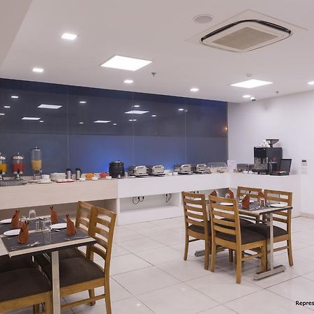 Hotel Manesar 구르가온 외부 사진