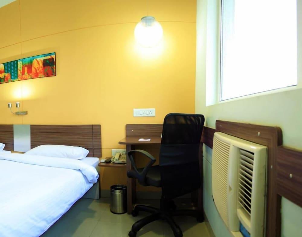 Hotel Manesar 구르가온 외부 사진