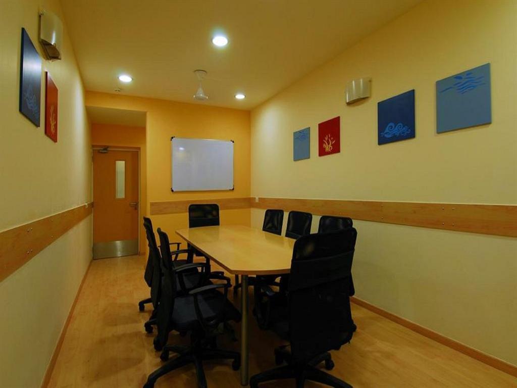Hotel Manesar 구르가온 외부 사진