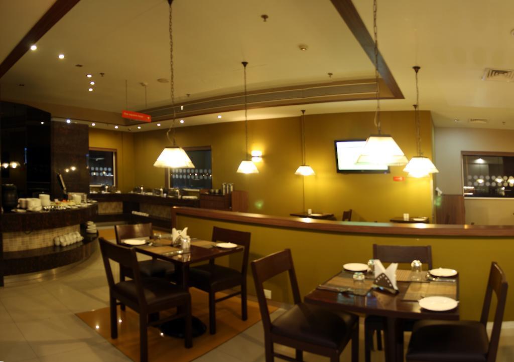 Hotel Manesar 구르가온 외부 사진