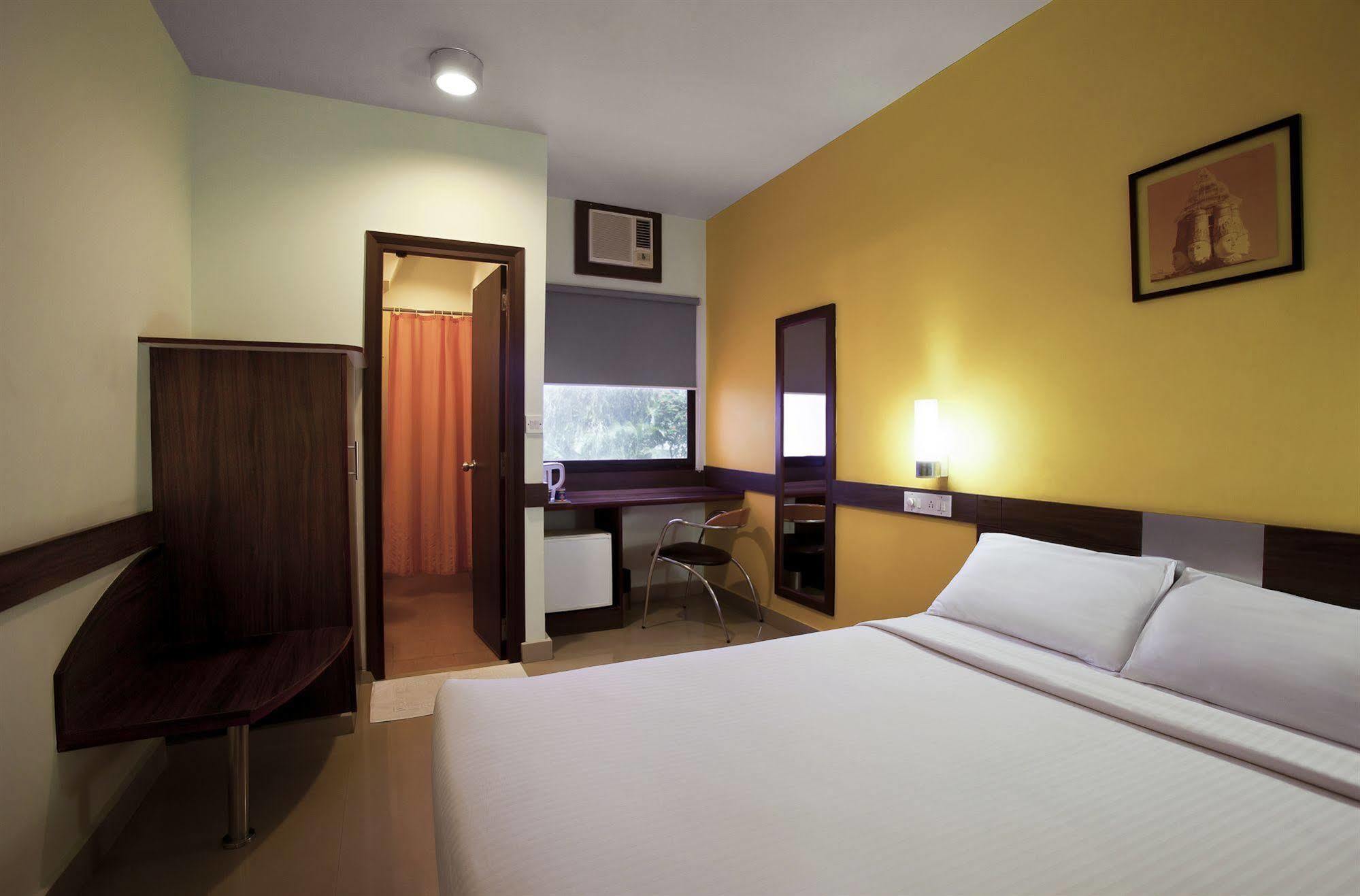 Hotel Manesar 구르가온 외부 사진